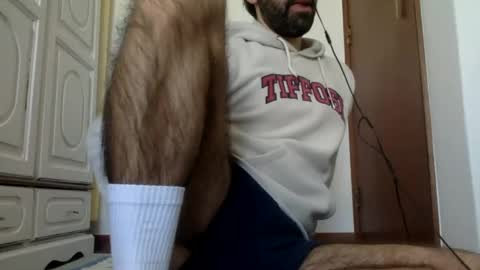 Snapshot of babyhardy chatting on December 2024 12:59:02 PM Tom A. online show from December 2024 12:59:02 PM