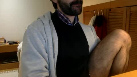 Snapshot of babyhardy chatting on January 2025 05:20:01 PM Tom A. online show from January 2025 05:20:01 PM