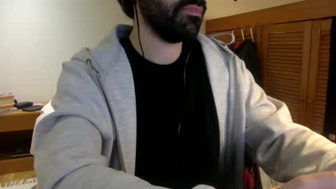 Snapshot of babyhardy chatting on January 2025 11:03:02 PM Tom A. online show from January 2025 11:03:02 PM