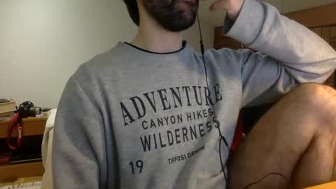 Snapshot of babyhardy chatting on January 2025 12:33:02 PM Tom A. online show from January 2025 12:33:02 PM