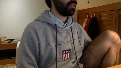 Snapshot of babyhardy chatting on January 2025 11:49:02 PM Tom A. online show from January 2025 11:49:02 PM