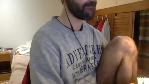 Snapshot of babyhardy chatting on January 2025 11:35:01 AM Tom A. online show from January 2025 11:35:01 AM