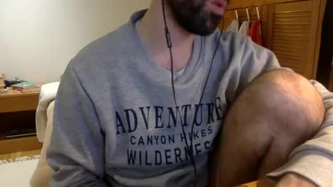 Snapshot of babyhardy chatting on January 2025 07:03:01 PM Tom A. online show from January 2025 07:03:01 PM