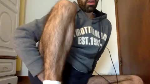 Snapshot of babyhardy chatting on February 2025 09:43:01 AM Tom A. online show from February 2025 09:43:01 AM