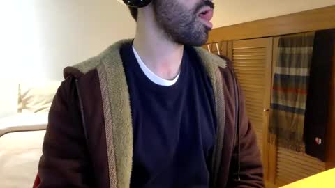 Snapshot of babyhardy chatting on February 2025 09:52:01 PM Tom A. online show from February 2025 09:52:01 PM