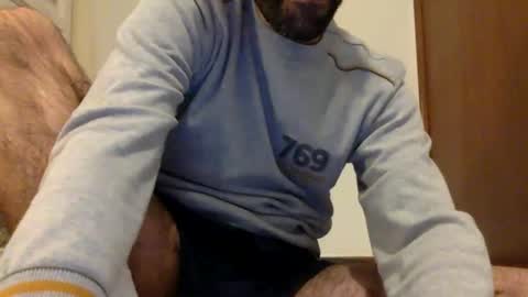 Snapshot of babyhardy chatting on February 2025 11:31:01 PM Tom A. online show from February 2025 11:31:01 PM