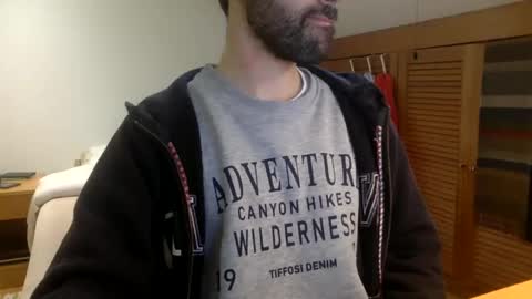 Snapshot of babyhardy chatting on February 2025 12:37:02 PM Tom A. online show from February 2025 12:37:02 PM