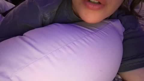 babyhoney333 online show from April 2026 11:13:02 PM