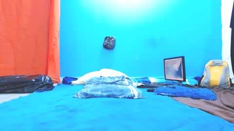 Snapshot of babyjhony chatting on December 2024 12:30:01 AM Jhony Naughty Skater online show from December 2024 12:30:01 AM