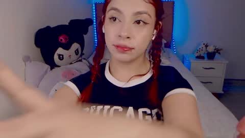 Snapshot of babykathia_ chatting on May 2026 05:12:02 AM kathisaenz online show from May 2026 05:12:02 AM