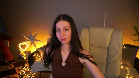 Lady Vi online show from June 2026 01:28:01 PM