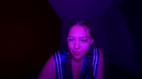 Snapshot of babymoon222 chatting on October 2025 09:04:01 AM babymoon222 online show from October 2025 09:04:01 AM