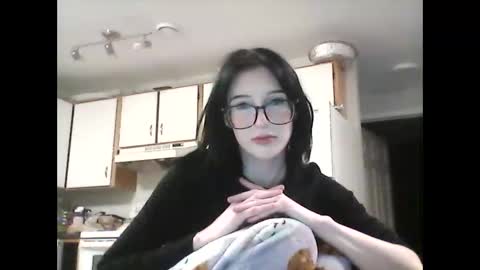 Snapshot of babysapphiree chatting on February 2026 07:27:02 AM sapphire online show from February 2026 07:27:02 AM