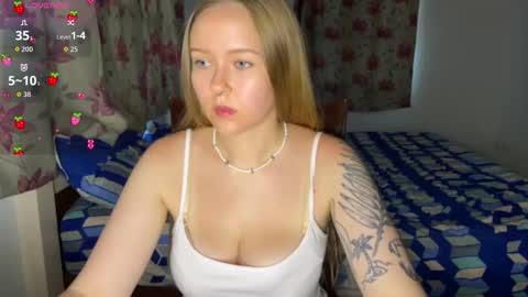 Snapshot of babyytonight chatting on November 2025 02:36:01 AM NEXT STREAM 1AM GMT3 Alice online show from November 2025 02:36:01 AM