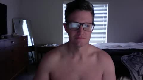 Snapshot of backsweatdaddy chatting on December 2025 08:25:02 PM backsweatdaddy online show from December 2025 08:25:02 PM