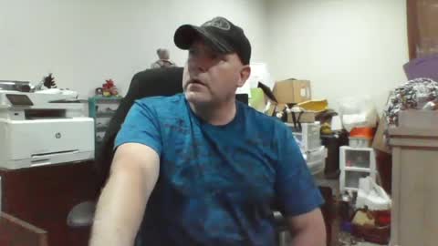 Snapshot of bad_boy4u2abuse chatting on June 2026 10:51:01 PM bad_boy4u2abuse online show from June 2026 10:51:01 PM