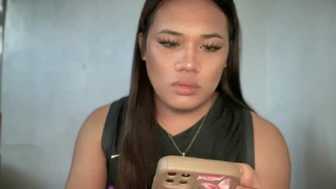 AMARA - FOLLOW ME AND THUMBS UP online show from June 2026 12:06:02 AM