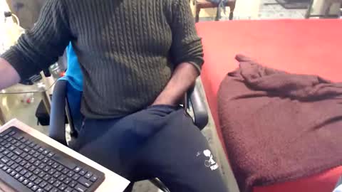 badbulgaro online show from December 2025 07:14:02 AM