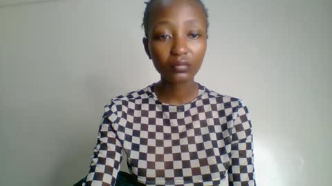 Snapshot of baddie_bunnie chatting on November 2025 02:47:02 AM baddie_bunnie online show from November 2025 02:47:02 AM