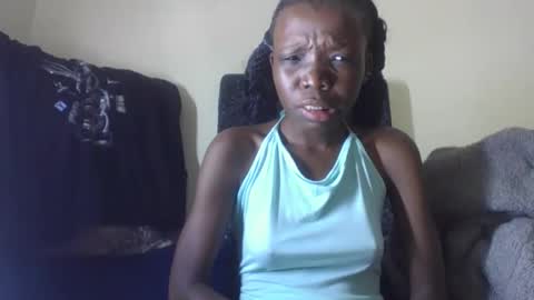 Snapshot of baddie_floxxy chatting on April 2026 03:02:01 AM baddie_floxxy online show from April 2026 03:02:01 AM