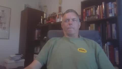 Snapshot of badger32934 chatting on December 2024 08:32:01 PM Badger online show from December 2024 08:32:01 PM
