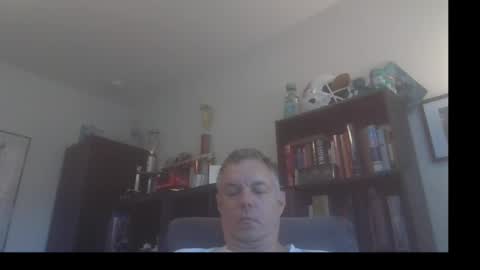 Snapshot of badger32934 chatting on December 2024 02:25:02 PM Badger online show from December 2024 02:25:02 PM
