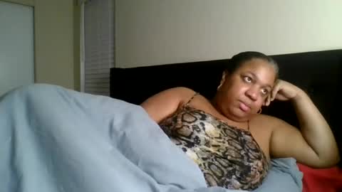 Badgirlbritt your favorite girl  online show from February 2025 12:15:01 AM