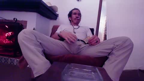 Mexican livin Off the Wall online show from July 2026 02:37:01 AM