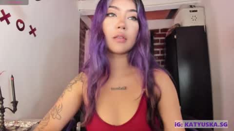        Please help me to reach 100 thumbs up online show from February 2025 07:49:01 PM