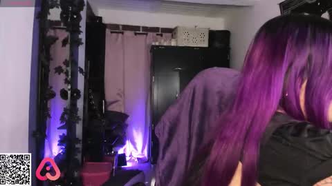        Please help me to reach 100 thumbs up online show from March 2026 10:35:01 PM