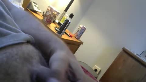 Snapshot of badlad10 chatting on December 2025 09:02:01 PM badlad10 online show from December 2025 09:02:01 PM