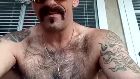 Snapshot of badmtherfuker chatting on December 2025 10:37:01 PM badmtherfuker online show from December 2025 10:37:01 PM