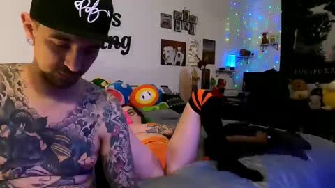 Couple of Bad Rabbits online show from December 2024 04:18:02 AM