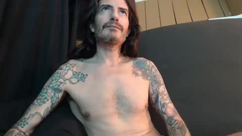 Snapshot of bailey39 chatting on January 2025 01:45:02 AM Bailey online show from January 2025 01:45:02 AM