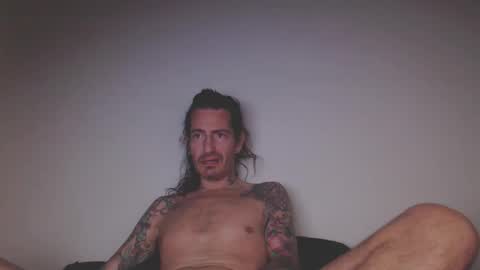 Bailey online show from April 2026 03:33:01 AM