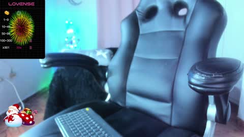 Snapshot of baileyadamss chatting on December 2024 03:40:02 AM IM BAILEY online show from December 2024 03:40:02 AM