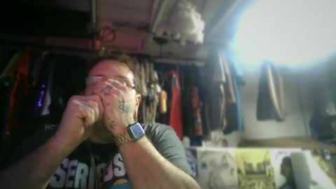 Snapshot of balls_deep_209 chatting on November 2025 01:33:01 AM boton online show from November 2025 01:33:01 AM