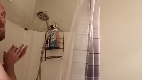 Snapshot of ballsdeepbruce chatting on October 2025 10:44:02 PM ballsdeepbruce online show from October 2025 10:44:02 PM