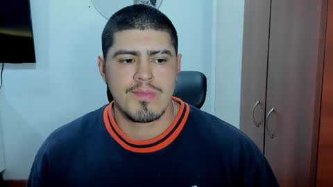 Andres -  online show from October 2025 02:57:02 AM