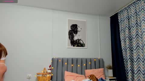 Snapshot of bam_bi chatting on December 2024 08:15:01 PM Kira online show from December 2024 08:15:01 PM