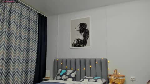 Snapshot of bam_bi chatting on February 2025 05:39:02 PM Kira online show from February 2025 05:39:02 PM