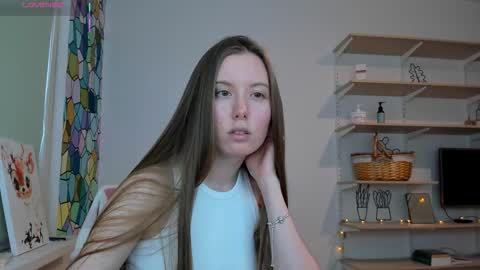 Snapshot of bam_bi chatting on November 2025 10:14:02 AM Kira online show from November 2025 10:14:02 AM