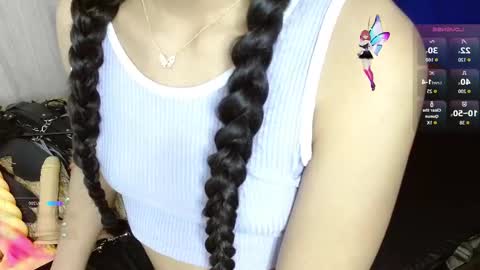 Arianna   online show from November 2025 07:58:01 PM