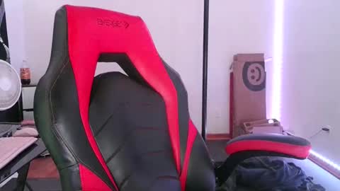 bambiboo8113 online show from February 2025 07:27:02 PM