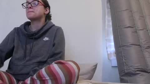 bambiboo8113 online show from October 2025 07:51:01 PM