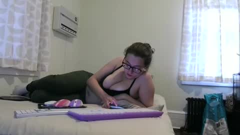 bambiboo8113 online show from December 2025 07:09:01 PM