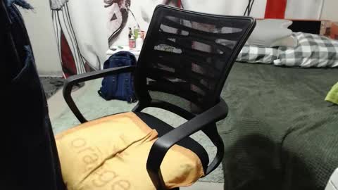 Kengoo4girls online show from December 2025 06:49:02 PM