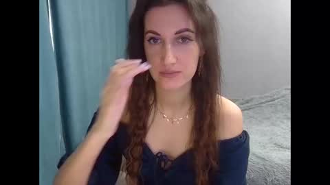 Snapshot of bany_brandy chatting on May 2026 04:34:01 PM Emma online show from May 2026 04:34:01 PM