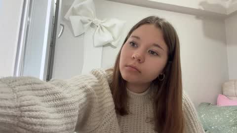 Snapshot of baosznejkowski chatting on May 2026 03:17:01 PM Sumi online show from May 2026 03:17:01 PM