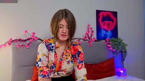Snapshot of barbaraallen chatting on October 2025 09:35:02 AM barbaraallen online show from October 2025 09:35:02 AM